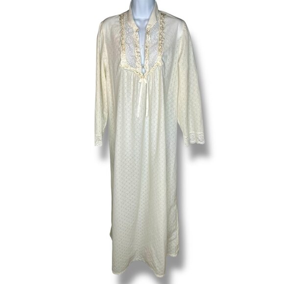 Vintage Maggie McQuade Cream Long Sleeve Nightgown lace trim 80s countrycore - Picture 1 of 10